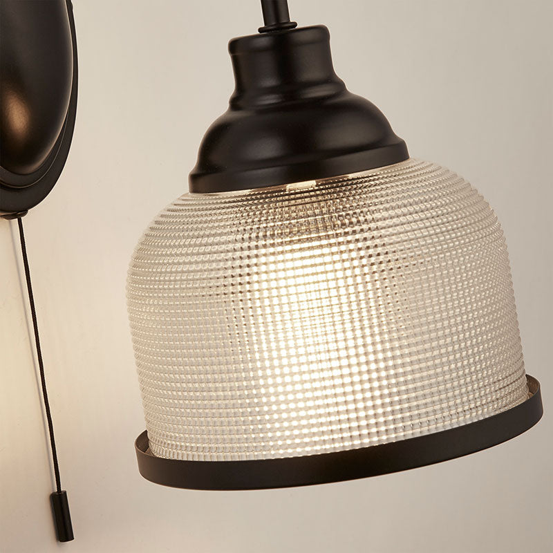 Аплик SearchLight Highworth 2671-1BK