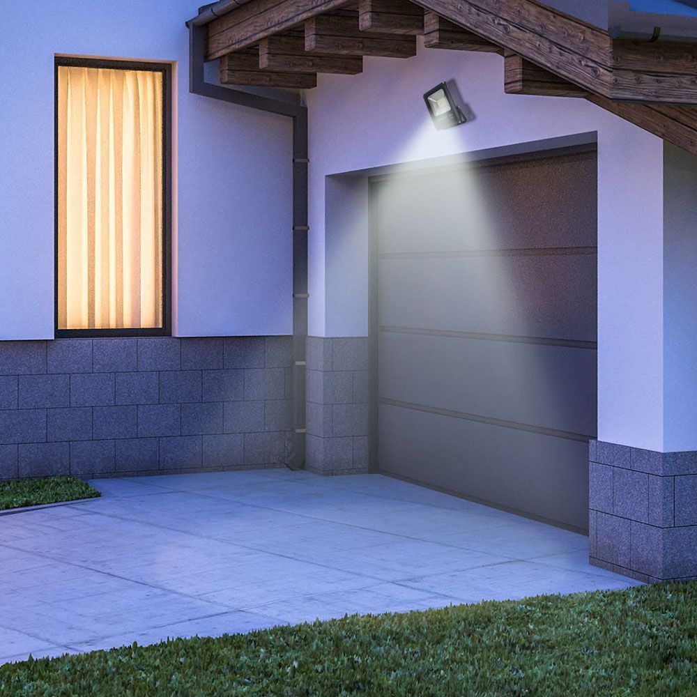 LED ПРОЖЕКТОР HELIOS LED SMD ∙ 20W ∙ ЧЕРЕН ∙ 6400K ∙ IP65 / 003836