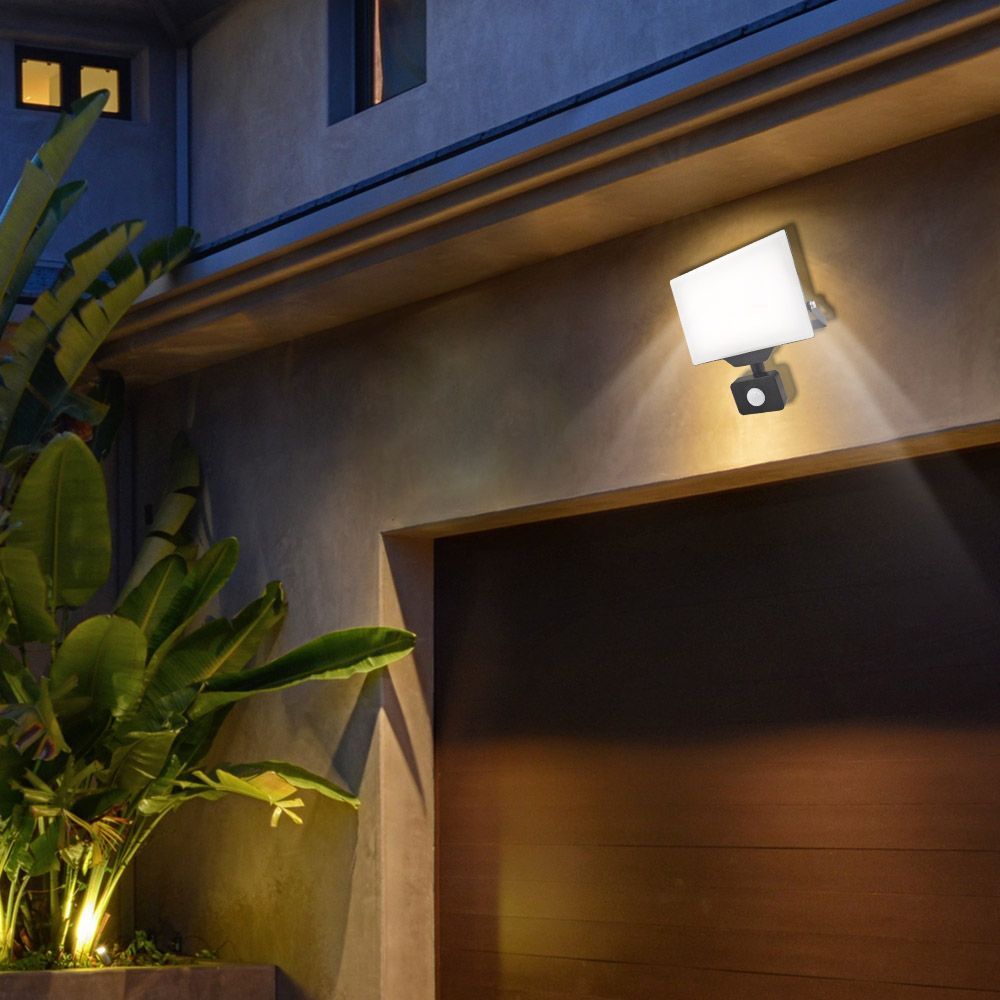 LED ПРОЖЕКТОР СЪС СЕНЗОР SHIFT LED ∙ 20W ∙ ЧЕРЕН ∙ 6400K / 004536