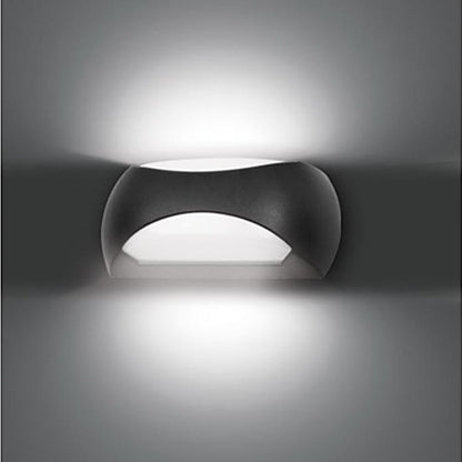 ВЛАГОЗАЩИТЕНО ОСВЕТИТЕЛНО ТЯЛО CAPRI/X LED ∙ 12W ∙ ЧЕРЕН ∙ 4000K ∙ IP54 / 004084