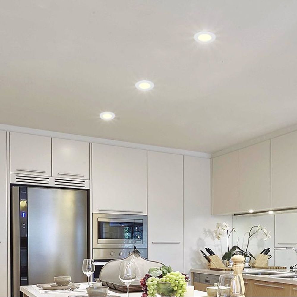 LED ЛУНА VERA LED ∙ 9W ∙ CCT-SWITCH ∙ 3000K-4000K-6400K ∙ IP54 / 004754